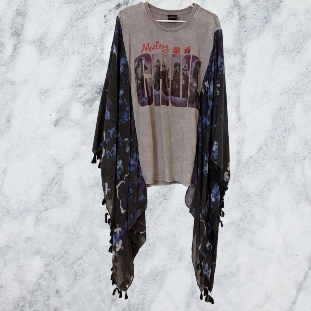 Mötley Crü | Flowy Tee